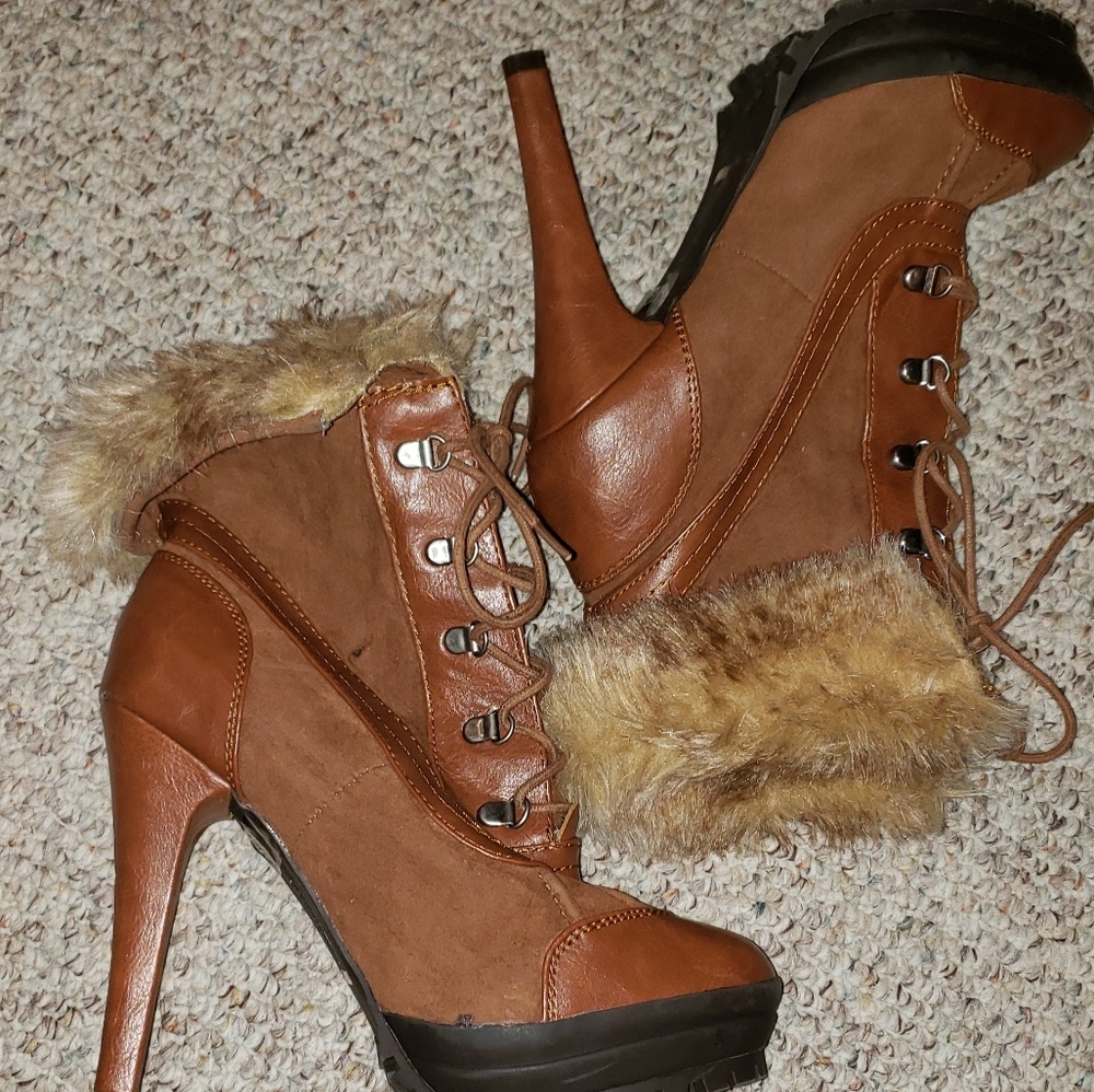 Anne Michelle boots